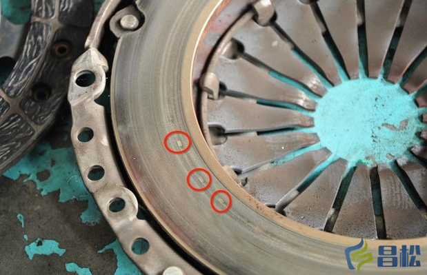 【昌松機(jī)械】非公路寬體自卸車(chē)丨離合器故障四步驟排除法
